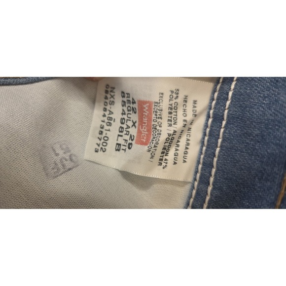 Vintage Wrangler Regular Fit Boot Cut Blue Jeans Denim 85498LB Mens 42x29 - Picture 4 of 6